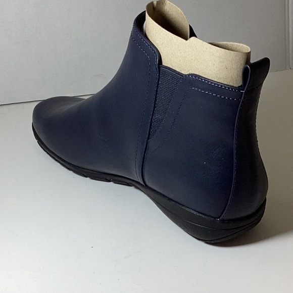 Aerial Ankle Booties - Picture 8 of 11